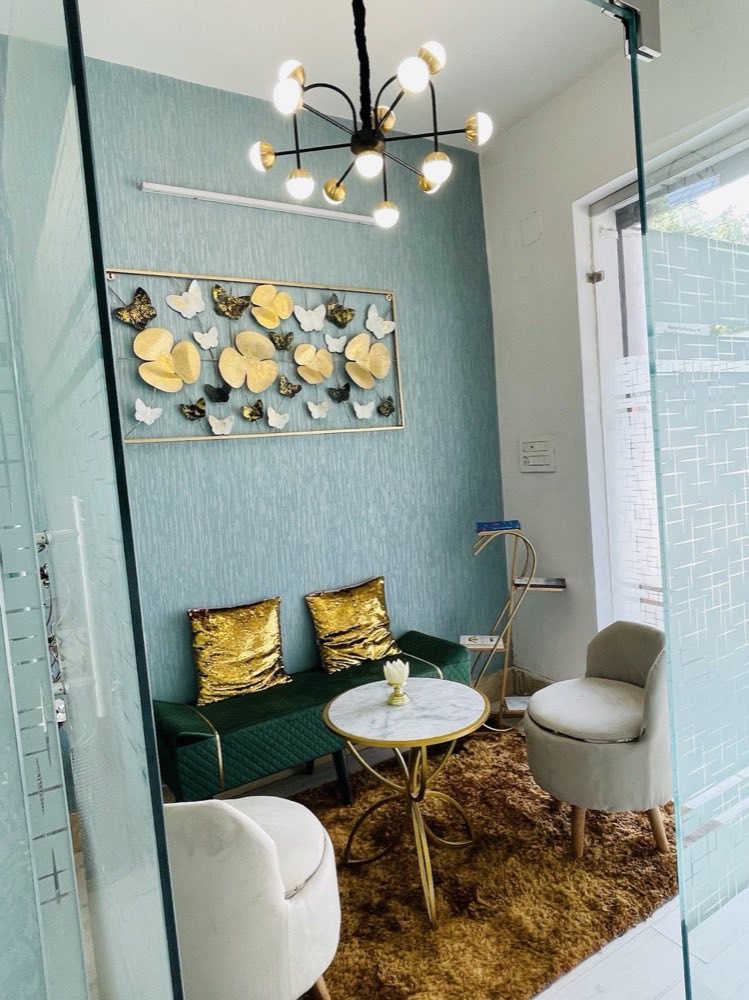 The consultation lounge at Artistree Dental