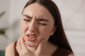 Teeth Hurt Without Warning